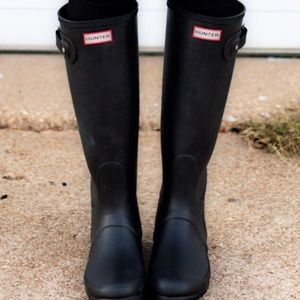 Black Matte Hunter Boots